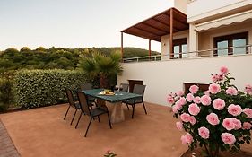 Villa Armonia - Beachfront Majestic Retreat